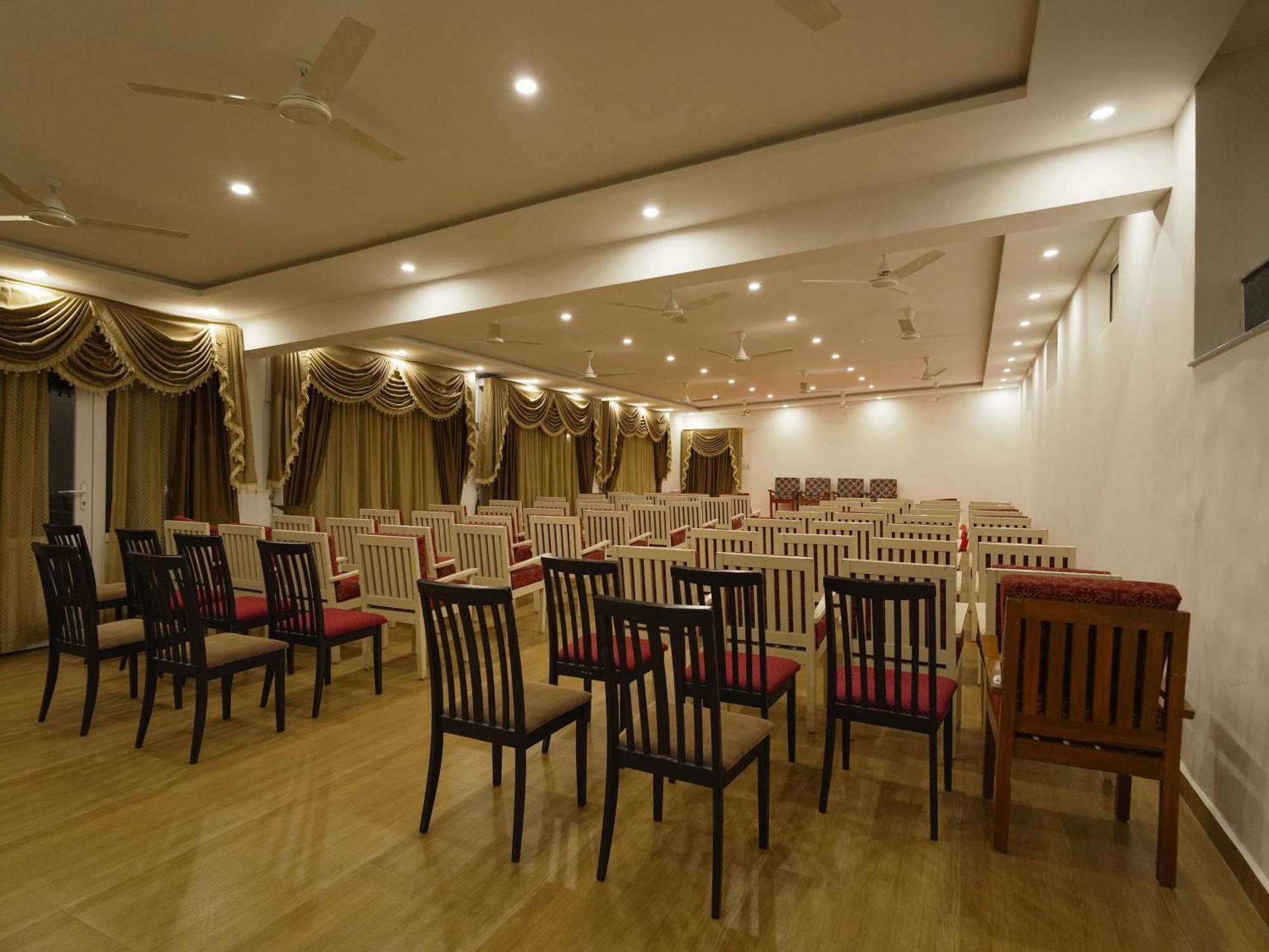 Hotel Mgm Whispering Wind'S Yelagiri Exteriér fotografie